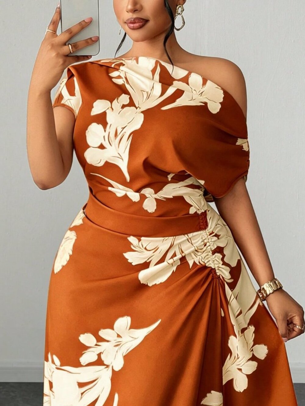 Women's Plus Size Floral Print Asymmetrical Shoulder Ruched Waist Dress - Picture 2 of 7